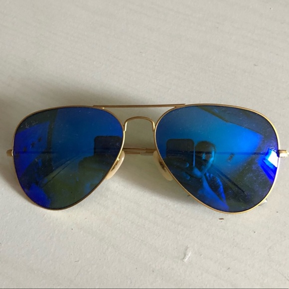 blue aviators